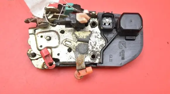 Front door lock