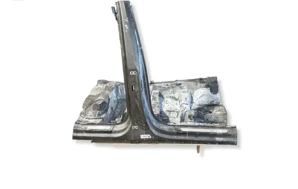 Audi Q7 4M Pillar (middle) 