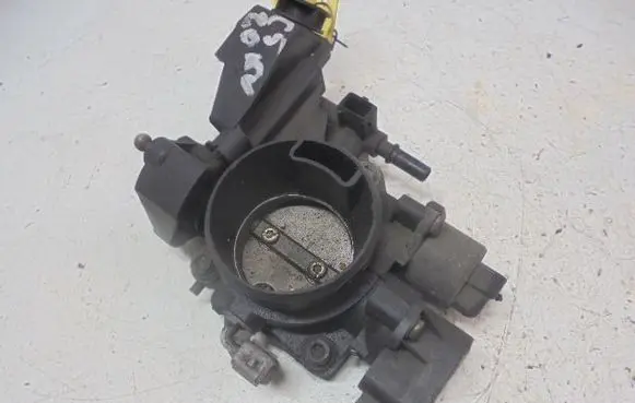 Citroen C5 Electric throttle body valve 9642396180