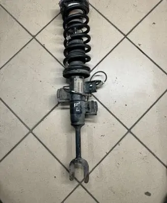 Front shock absorber with coil spring