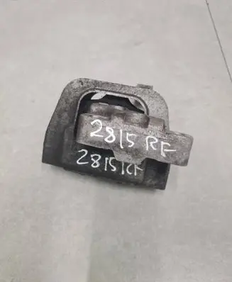 Seat Leon (5F) Engine mount bracket 5Q0199262BD