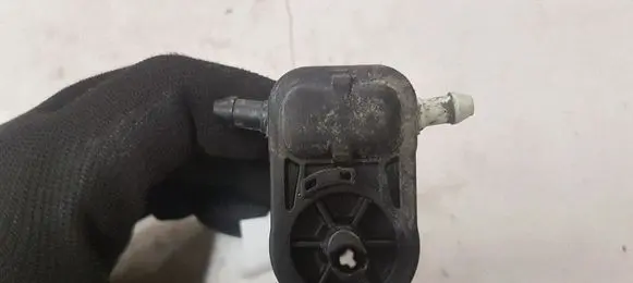 Opel Astra K Windscreen/windshield washer pump 13349273 430036418