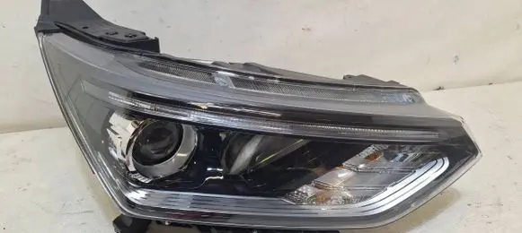SsangYong Korando Headlight/headlamp 8310237101
