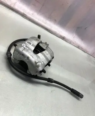 Volkswagen Taigo Front brake caliper Vcf117