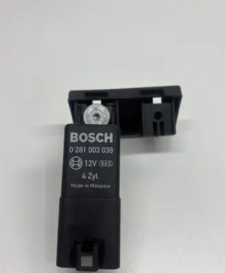 Skoda Superb B6 (3T) Glow plug pre-heat relay 038907281D