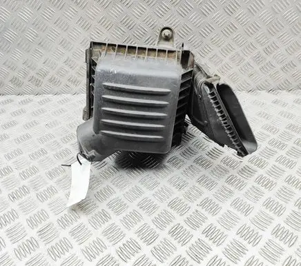 Jeep Grand Cherokee (WK) Air filter box 68199048AA 68069532AA