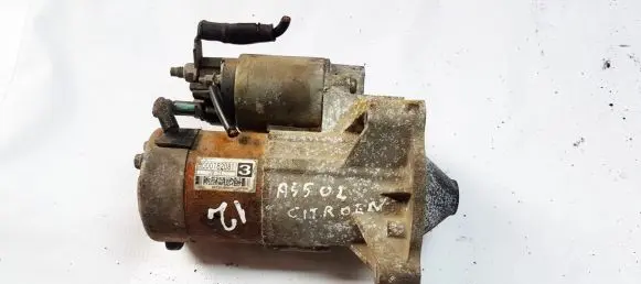 Citroen Xsara Picasso Starter motor M000T82081