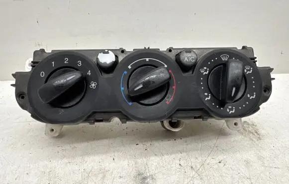 Ford Mondeo MK IV Climate control unit 6G9119980AE