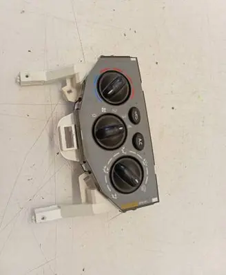Renault Trafic II (X83) Climate control unit N106729W X83WKB 20229FUZH0N