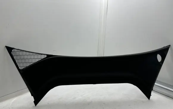 Tesla Model S Wiper trim 100632900C