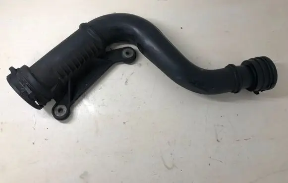 Audi A3 S3 8P Intercooler hose/pipe 1K0145762S