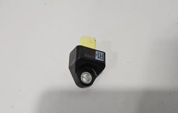 Toyota Sienna XL40 IV Airbag deployment crash/impact sensor 8983108110