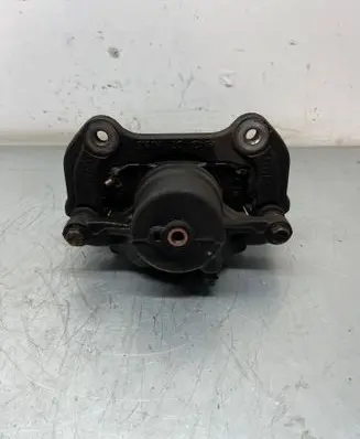 Hyundai Tucson TL Front brake caliper