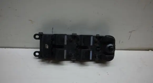 Jaguar XJL Electric window control switch AW9314540AC