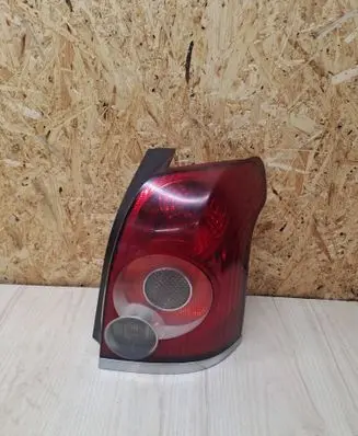 Toyota Avensis T250 Rear/tail lights 35114