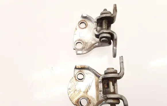 Honda Shuttle Rear door hinge set 