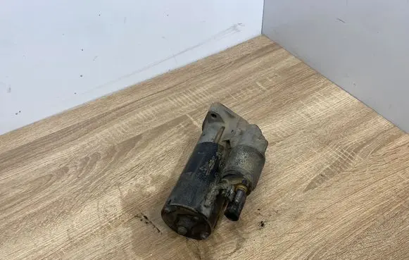 Volkswagen Crafter Starter motor 076911023A