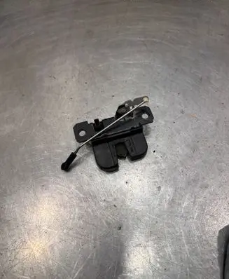 Volkswagen Caddy Tailgate/trunk/boot lock/catch/latch 2K0827506E