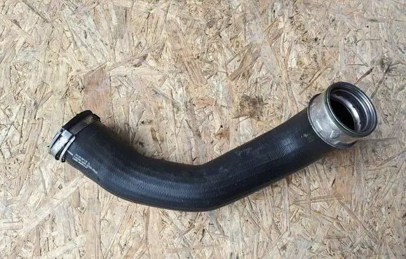 Mercedes-Benz R W251 Intercooler hose/pipe A2515281282 30990834 L22285B