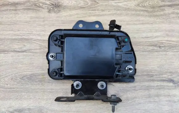 Renault Megane IV Distronic sensor radar 284383207R 8200306365