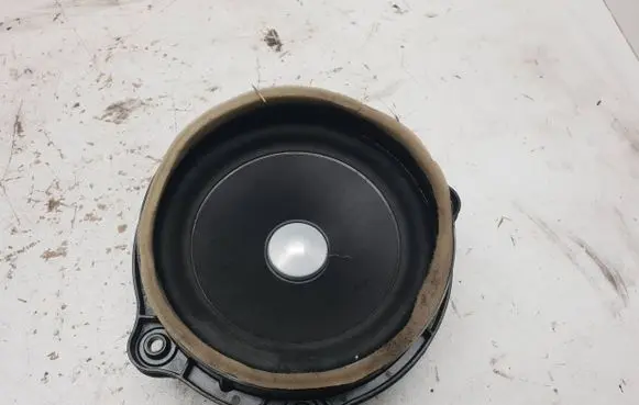 Land Rover Range Rover L322 Rear door speaker AH4218808EA 08410B0221