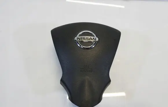 Nissan Note (E12) Steering wheel airbag