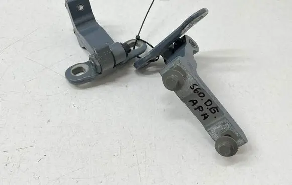 Volvo S60 Rear door hinge set 31457983