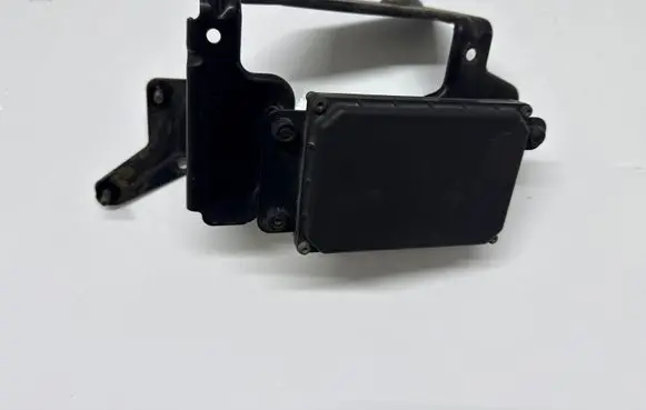 Volvo V70 Distronic sensor radar 31400419