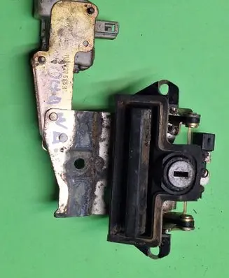 Skoda Octavia Mk1 (1U) Tailgate/trunk/boot lock/catch/latch 