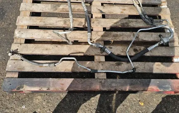 Opel Zafira B Air conditioning (A/C) pipe/hose