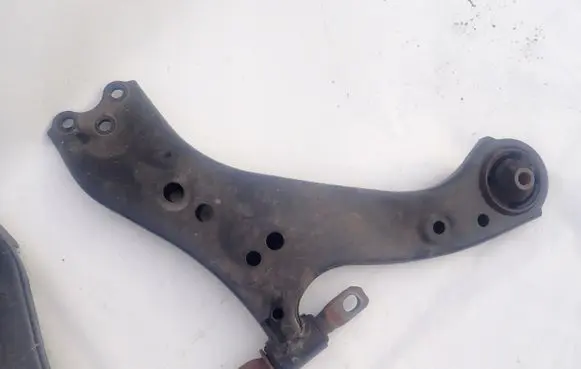 Toyota RAV 4 (XA50) Front lower control arm/wishbone