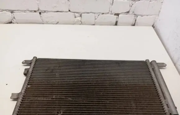 A/C cooling radiator (condenser)