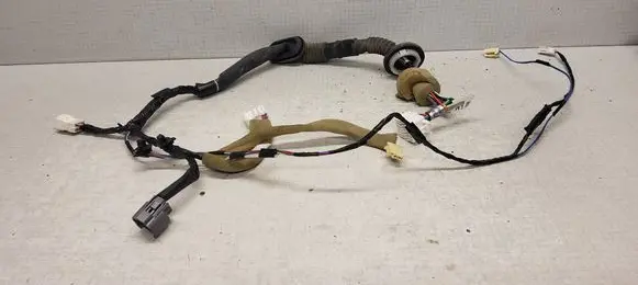 Subaru Outback Front door wiring loom 81821AJ410