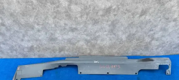 Ferrari F12 Berlinetta Sill 084306400