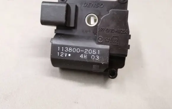 Toyota Corolla Verso E121 Air flap motor/actuator 1138002051 4H03 VPPGF10M25