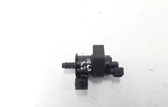 Volvo XC60 Valve 8653857