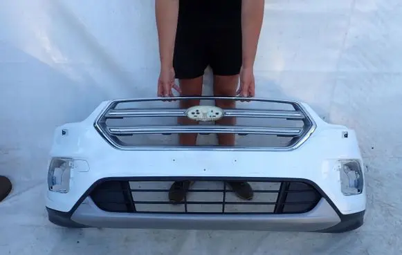 Ford Kuga II Front bumper GV4417757