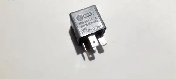 Audi A6 S6 C5 4B Other relay 8d0951253a v23134-b52-x301