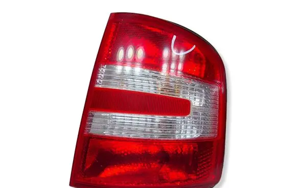 Skoda Fabia Mk1 (6Y) Rear/tail lights 086651910RKASACJA 086651910R