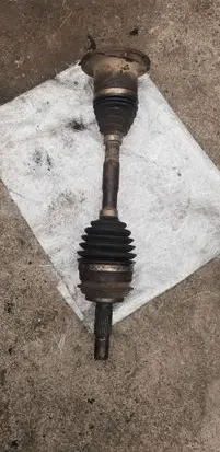 Mitsubishi Pajero Rear driveshaft