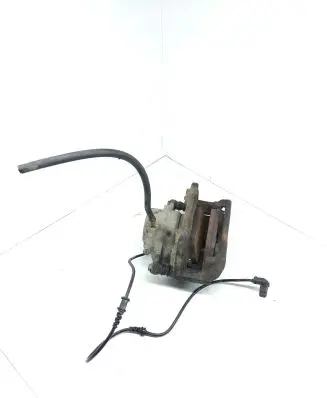 Mercedes-Benz C W204 Front brake caliper 28825