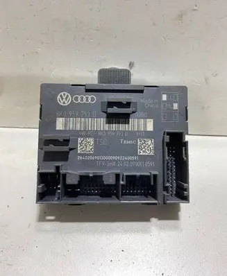 Audi A4 S4 B8 8K Door control unit/module 8K0959793D