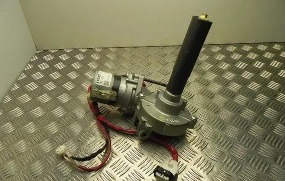 Toyota Avensis T270 Electric power steering pump 6900001423 W137