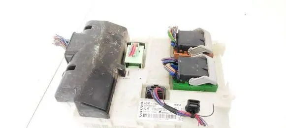 Volvo XC70 Comfort/convenience module AG9T-14C256-HC