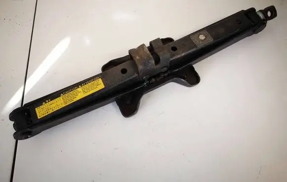 Lexus RX 300 Lift Jack 