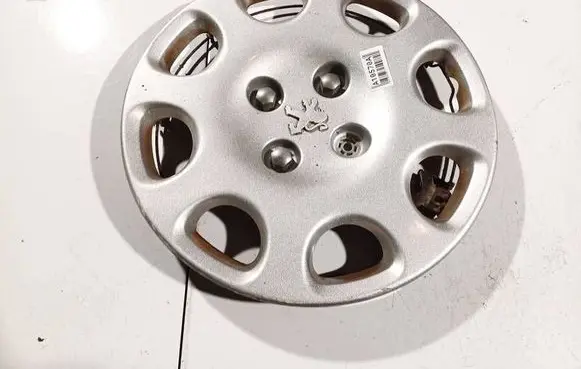 Peugeot Partner R14 wheel hub/cap/trim 9648316280