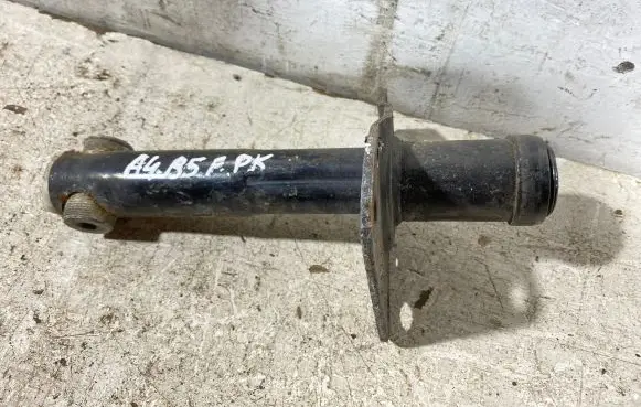 Audi A4 S4 B5 8D Front bumper shock/impact absorber 8d0807133a