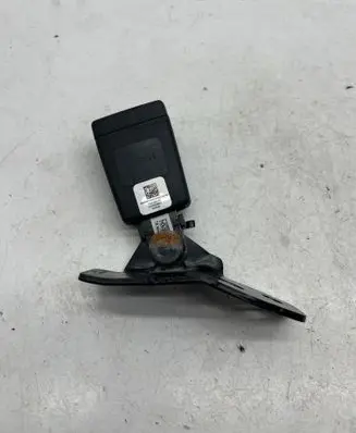 Jeep Compass Rear seatbelt buckle 053201R P5SV15DX9AB 34208591B