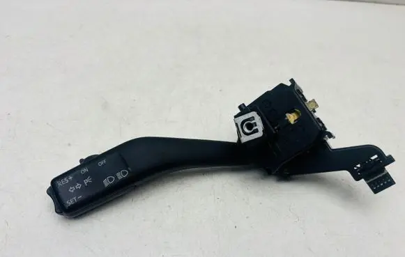Volkswagen Touran I Indicator stalk 1K0953513A
