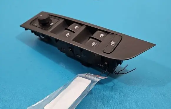 Skoda Kamiq Electric window control switch 5G0959857D IMPRK1543824